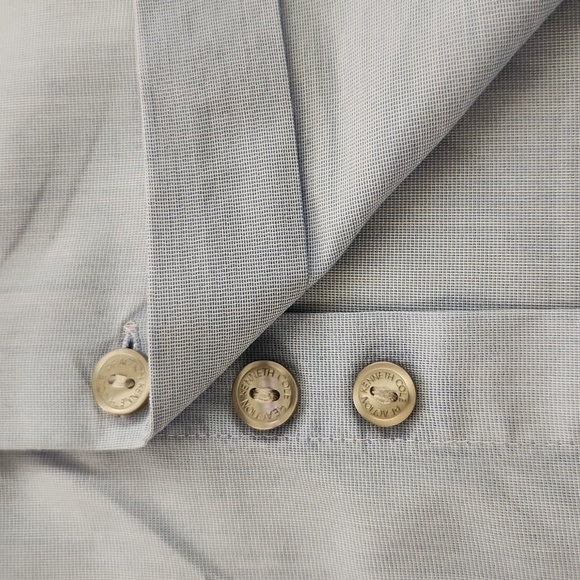 3/$20 Kenneth Cole Reaction Light Blue Button-Up Shirt - Picture 7 of 9